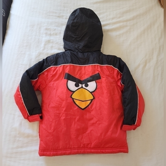 Angry Birds Children's Black/ Red Puffer Jacket size Medium - Picture 2 of 7